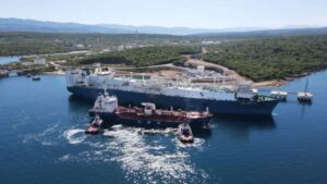 LNG-port-clusters