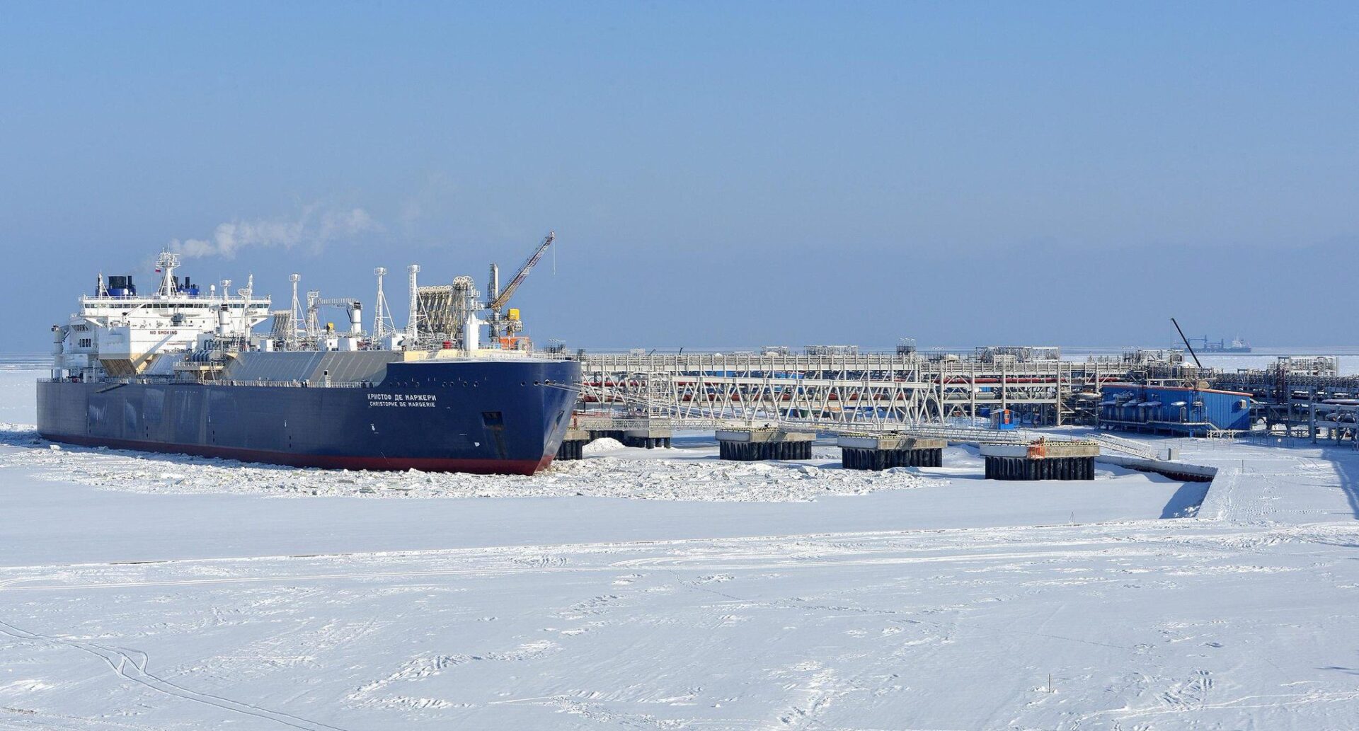 Russian-LNG- transshipments